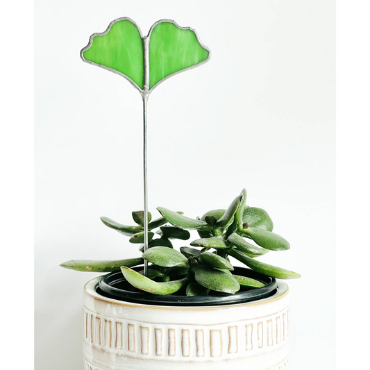 Glass Ginkgo Leaf - Medium Green