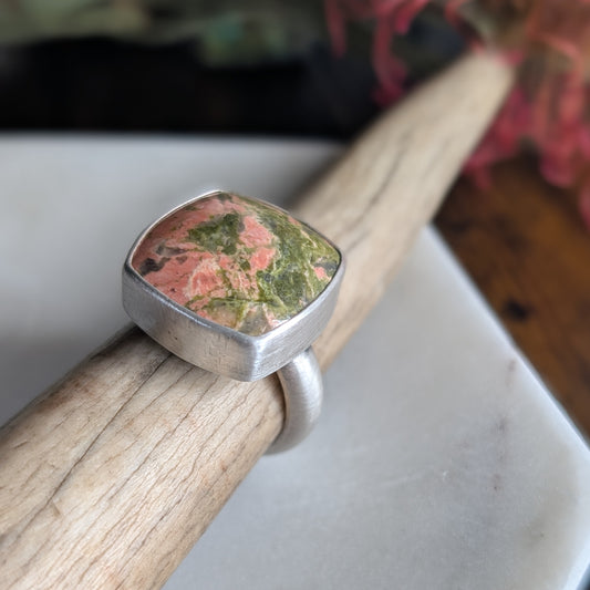 Unakite + Sterling Silver : Size 9.75