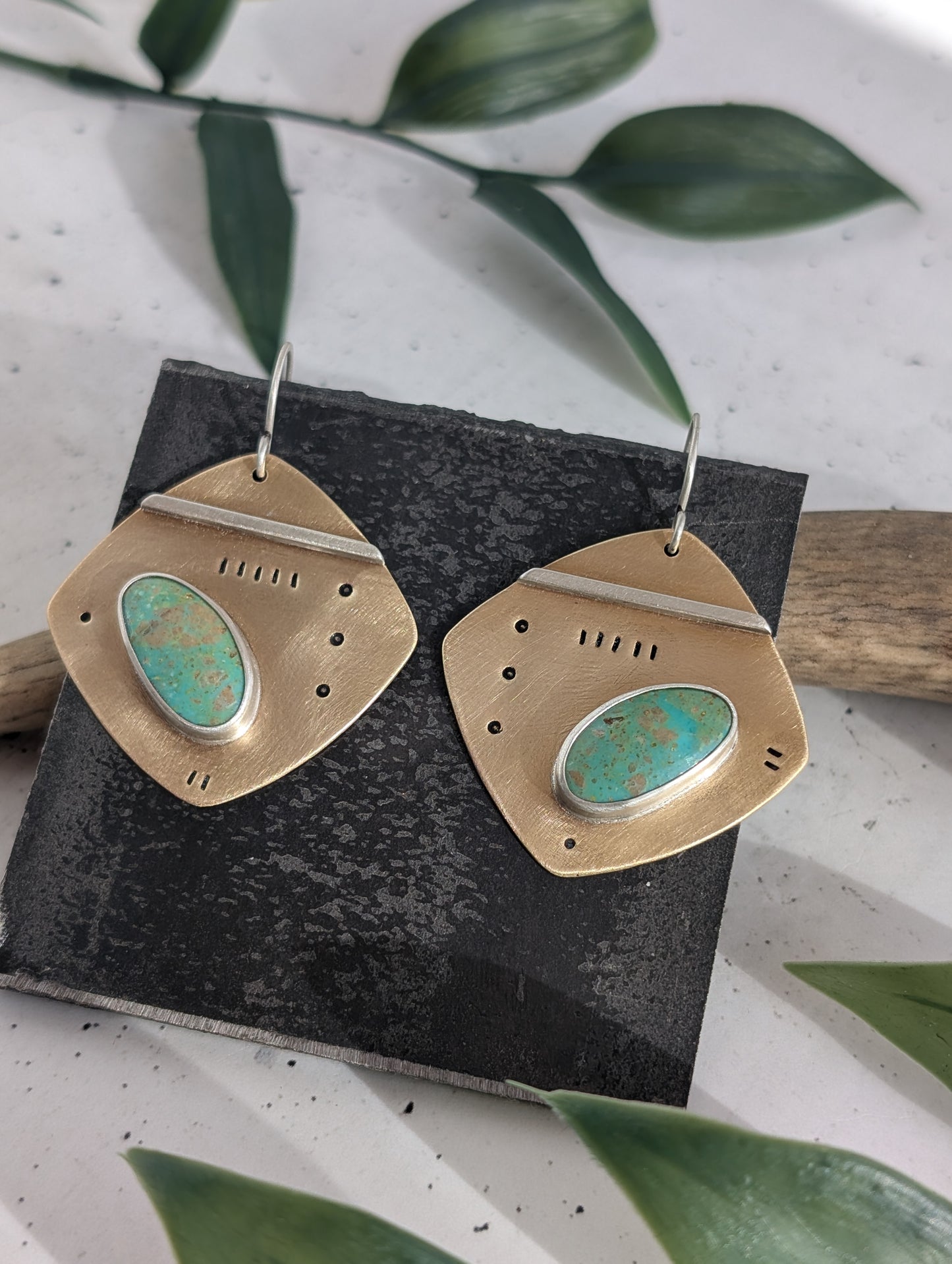 Asymmetry Earrings : Kingman Turquoise