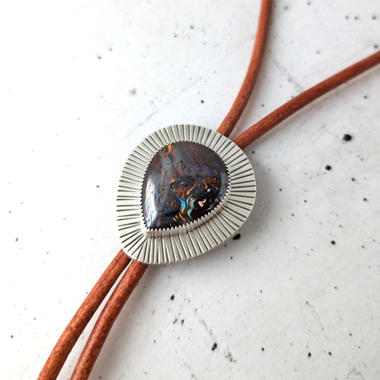 Koroit Opal Statement Bolo