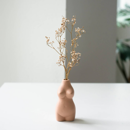 Curvy Bud Vase - Beige