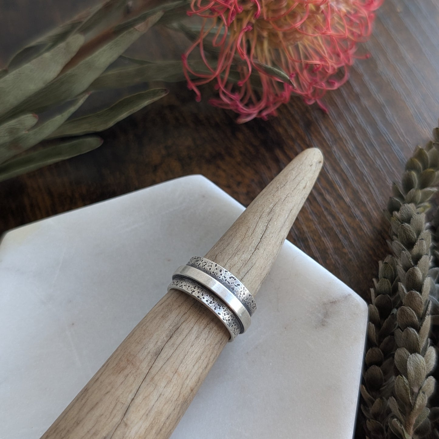 Sterling Silver Adjustable Ring : Size 8-8.5